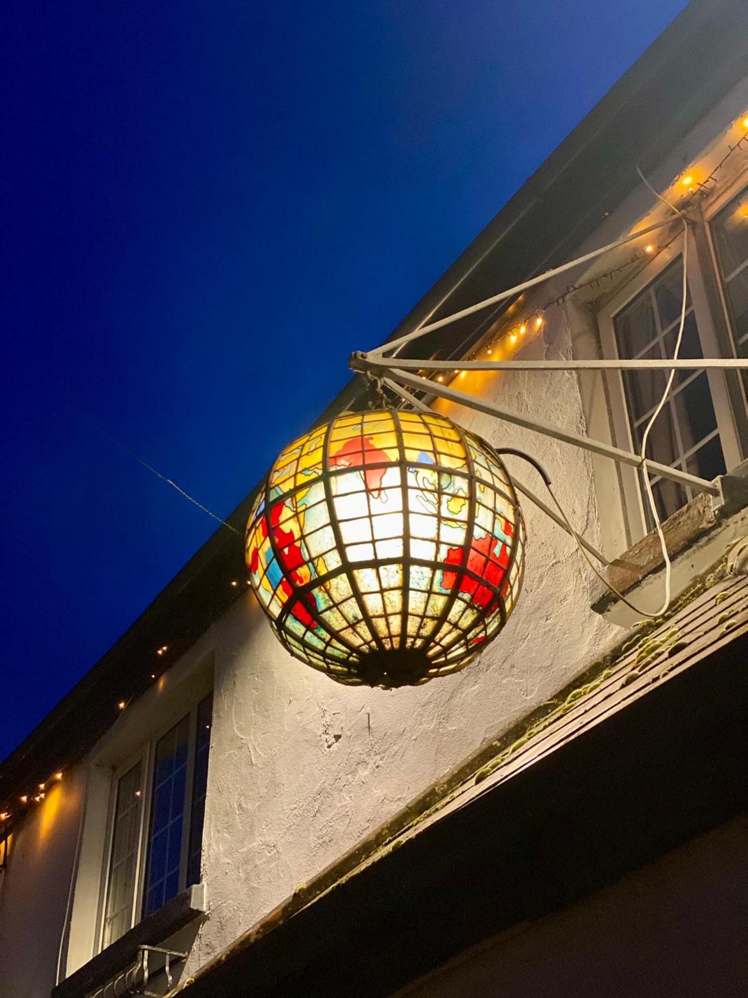 The Globe Inn 킹스브리지 외부 사진
